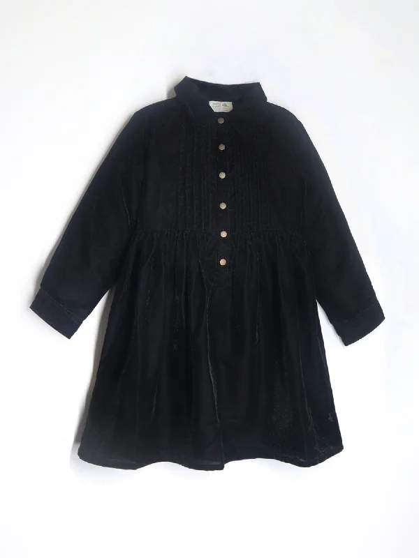 Smart Casual Black Cotton Blend & Cuffed Sleeves with Button Closure Fit & Flared Shirt Dress For Girls Modern Shirt Dress