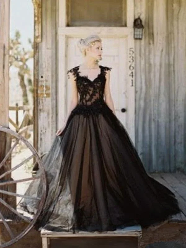 Black Loyal Wedding Dresses Tulle Princess Silhouette Sleeveless Low Rise Waist Lace Court Train Bridal Gown Illusion Lace Gown