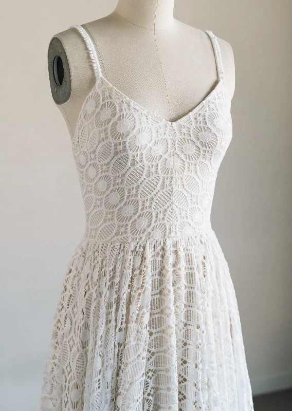 Divya Sample (size XS) Romantic Lace Dress