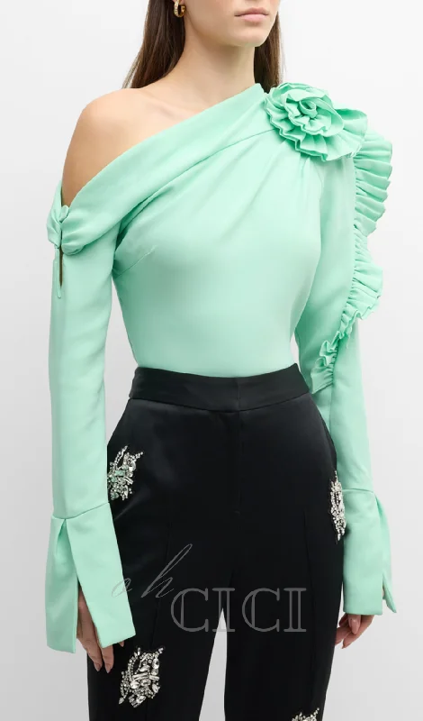 BELLE GREEN RUFFLE ROSETTE ONE-SHOULDER CROP TOP Off-shoulder unclassified dresses